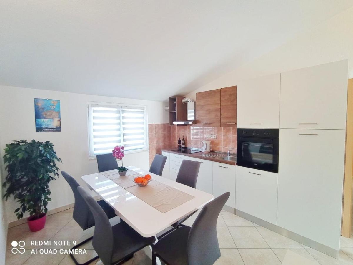 Apartman Mia With Pool1 Split Extérieur photo