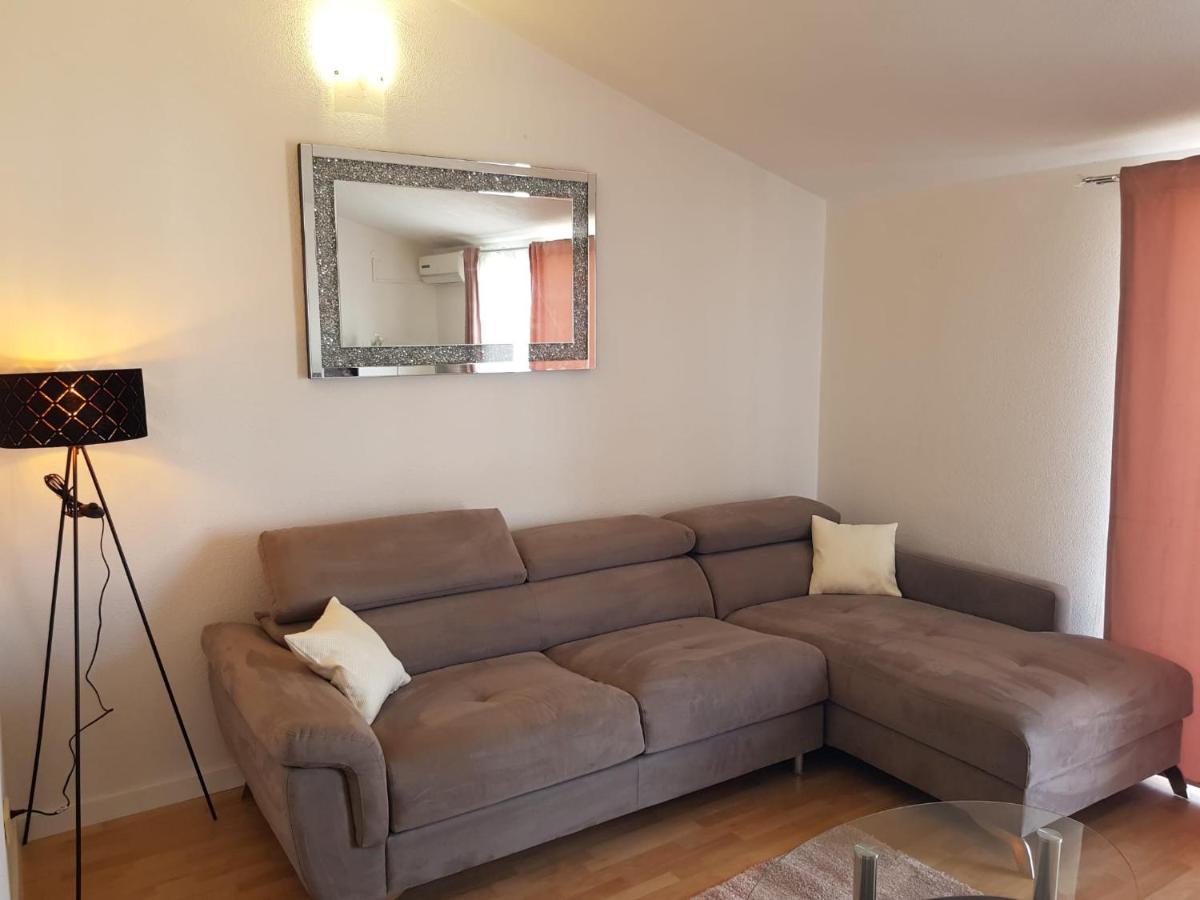 Apartman Mia With Pool1 Split Extérieur photo