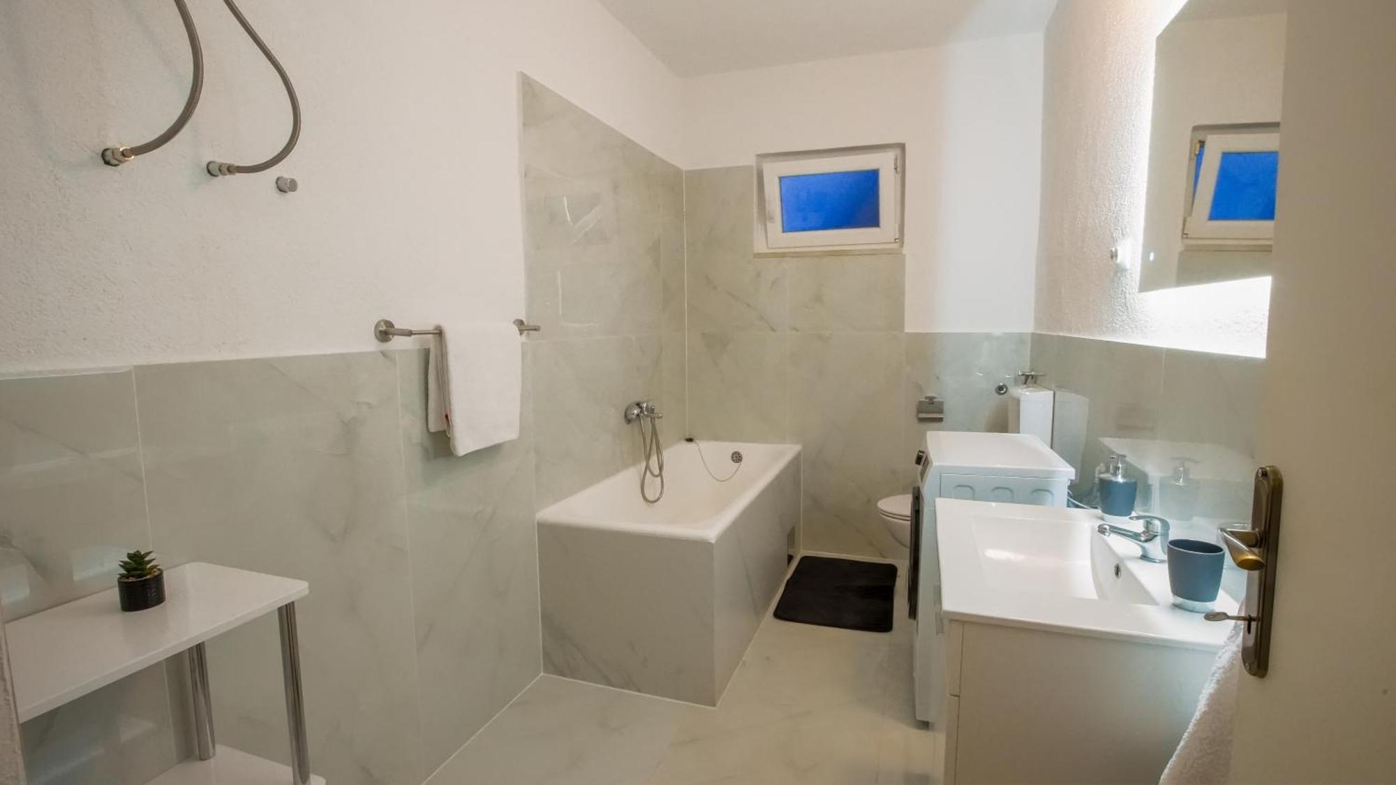 Apartman Mia With Pool1 Split Extérieur photo