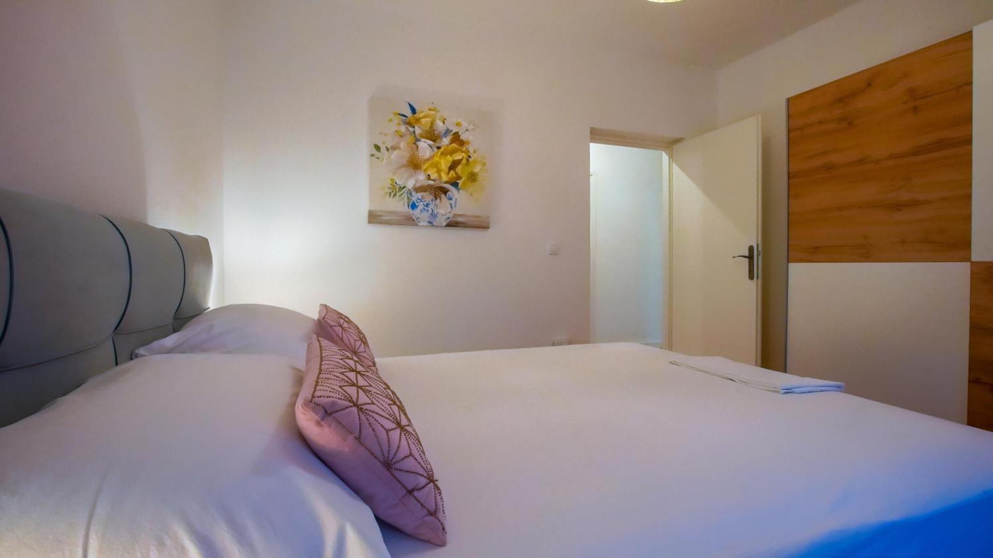 Apartman Mia With Pool1 Split Extérieur photo